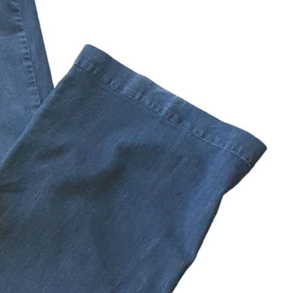 Coldwater Creek Jeans Size L17 Dark Denim Straight Leg Natural Fit 36" Waist - Picture 3 of 7